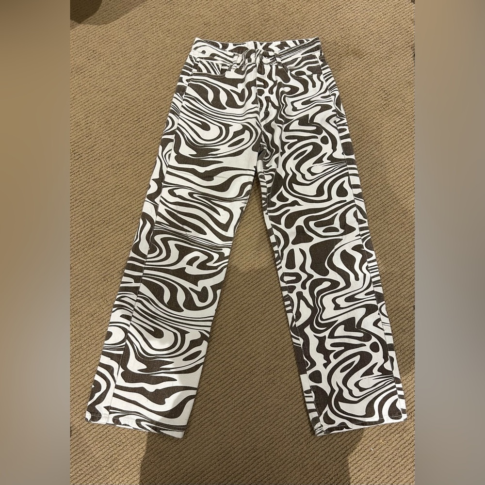 Women’s straight jeans